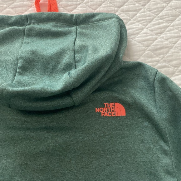 North Face green zip up hoodie woman’s M with orange trim - Picture 5 of 6
